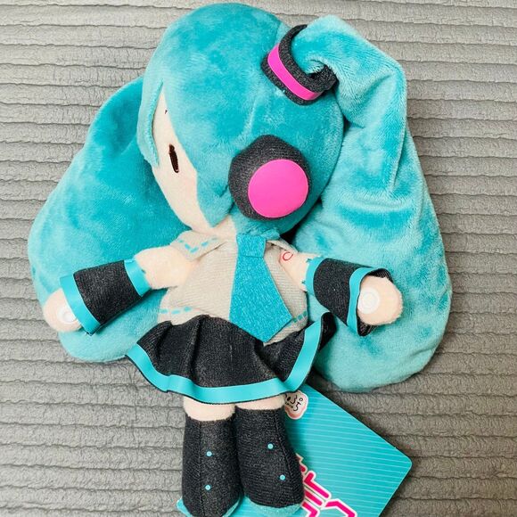 NWT SEGA Speciality DJ Cyber Hastune Miku Fluffy 8.5” Plushie by March 8th - Picture 4 of 5